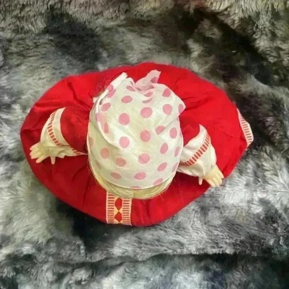 Russian Tea  Cozy with Vinyl Doll Head - Picture 11 of 15